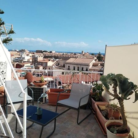 Pixys Hotel Palermo Bagian luar foto