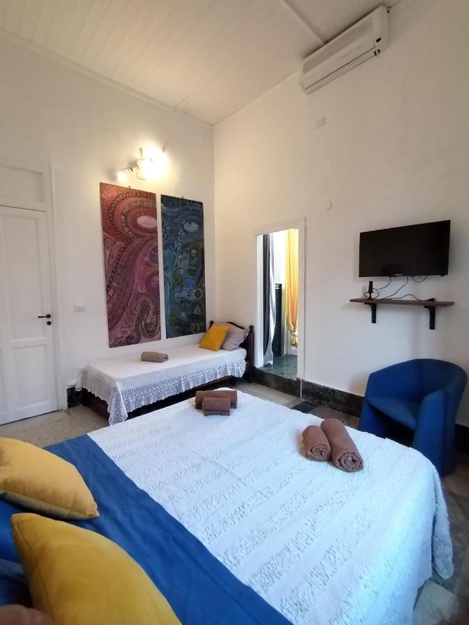Pixys Hotel Palermo Bagian luar foto