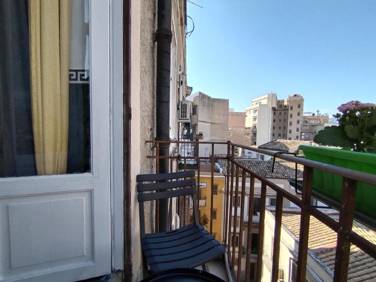 Pixys Hotel Palermo Bagian luar foto
