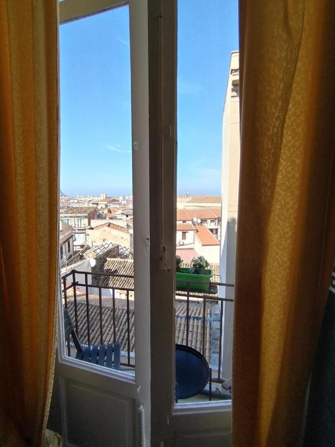 Pixys Hotel Palermo Bagian luar foto