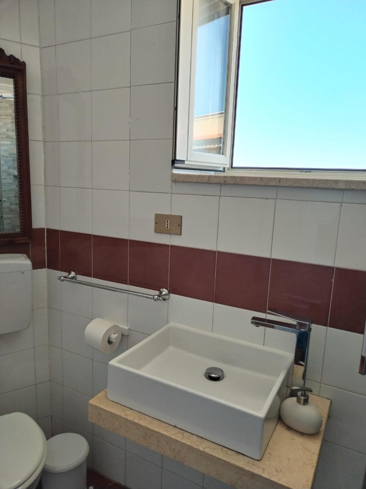 Pixys Hotel Palermo Bagian luar foto