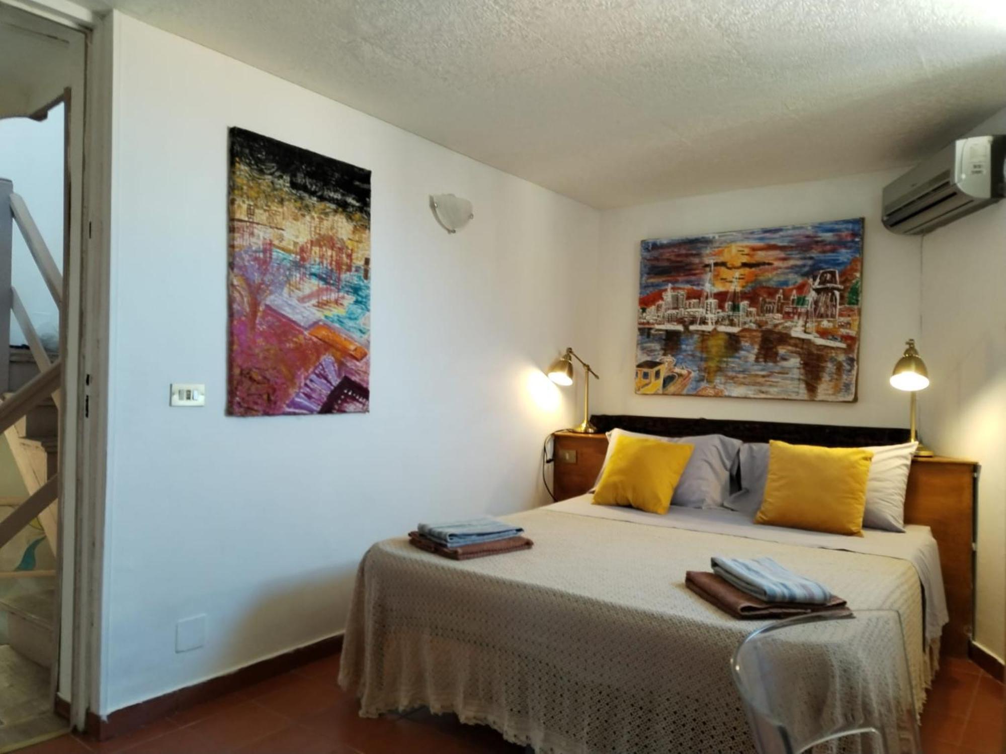Pixys Hotel Palermo Bagian luar foto