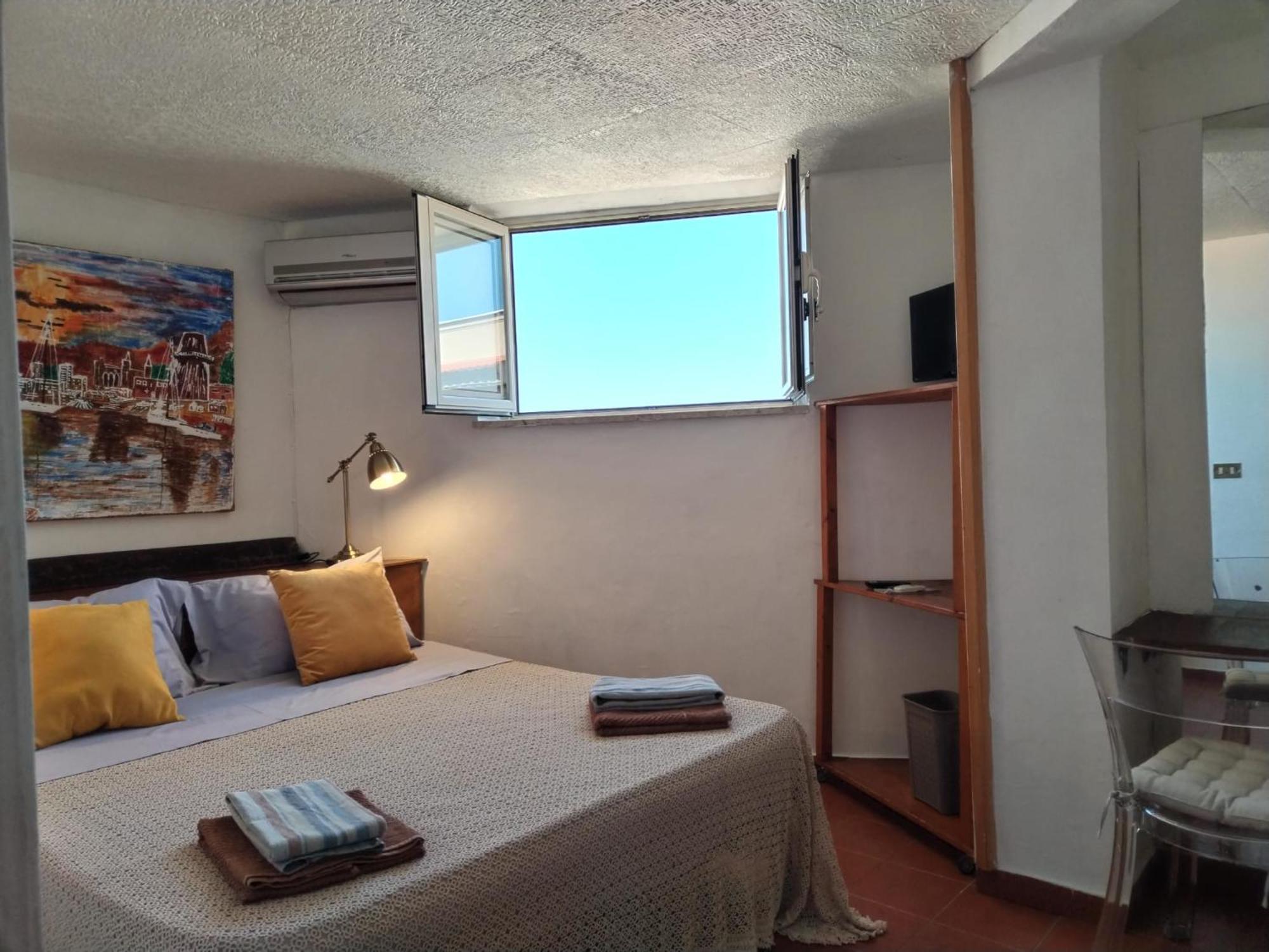 Pixys Hotel Palermo Bagian luar foto