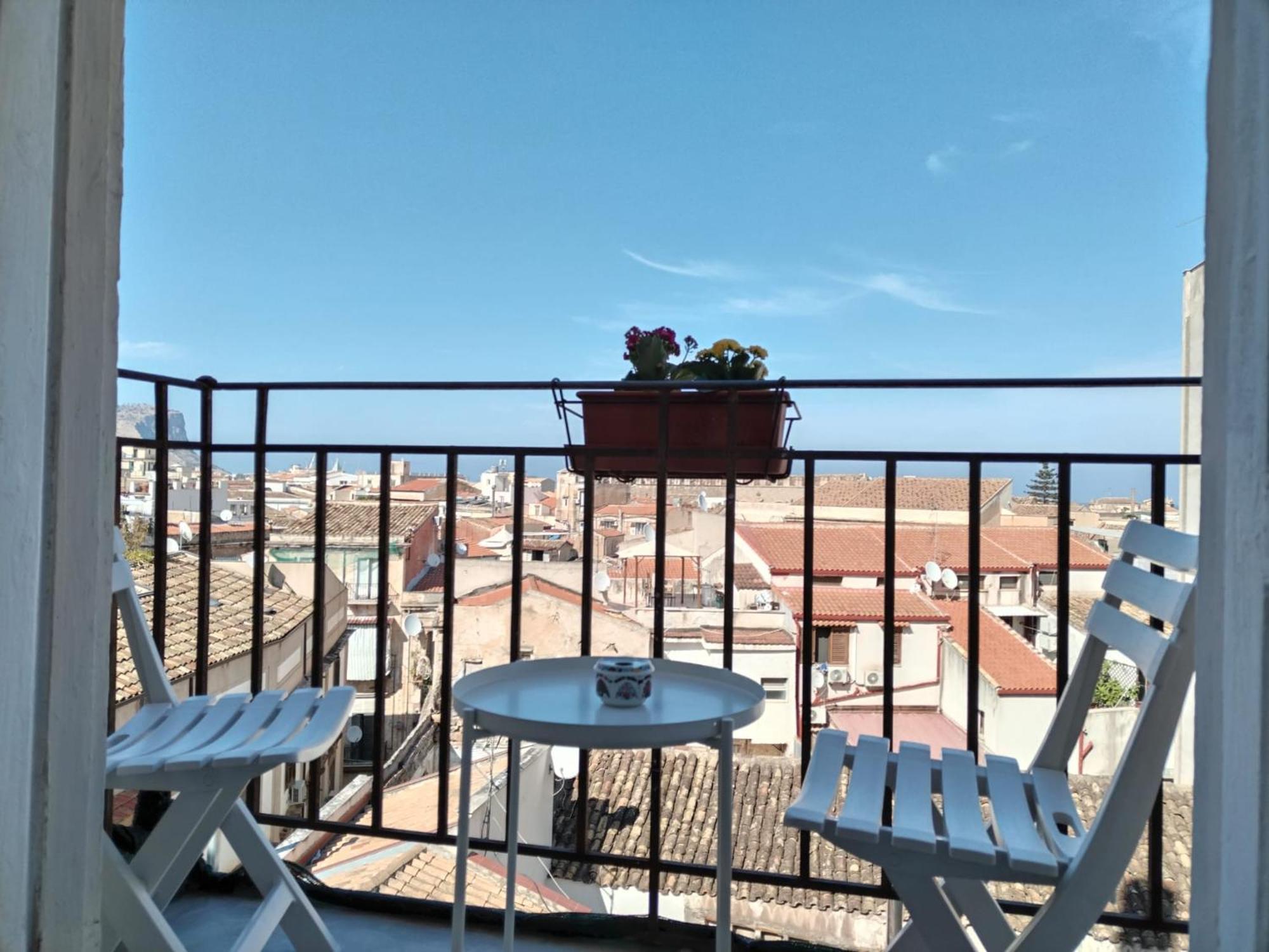 Pixys Hotel Palermo Bagian luar foto