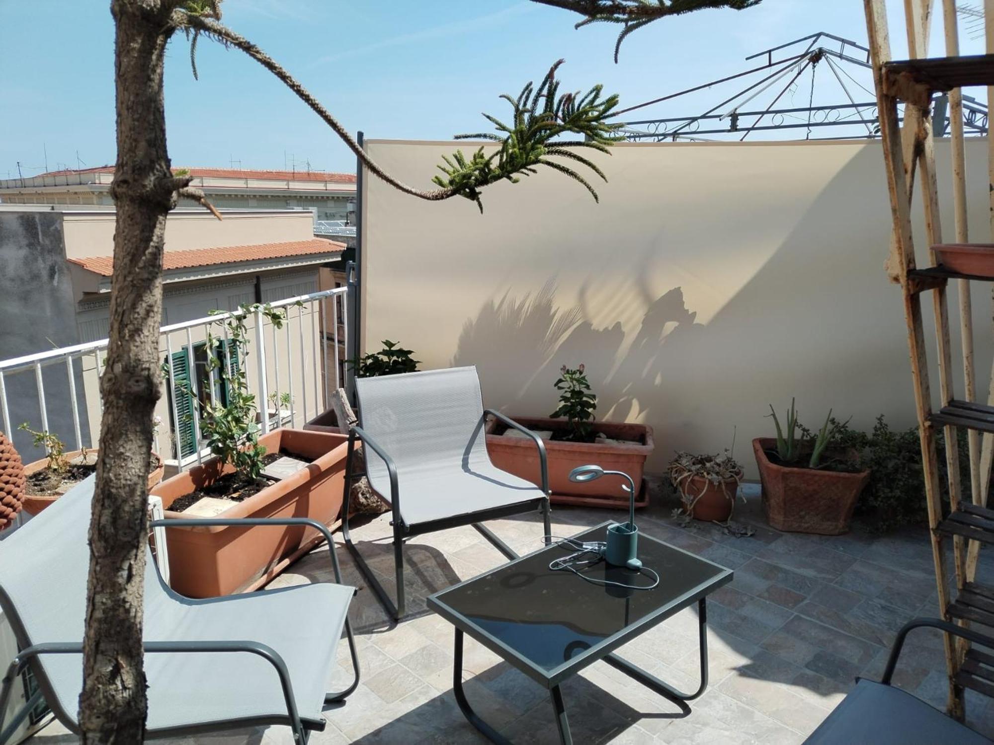 Pixys Hotel Palermo Bagian luar foto